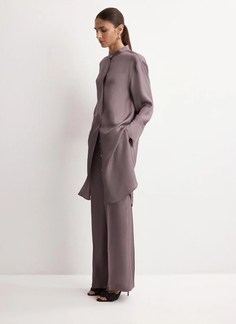 مانجو Long shirt with stand collar